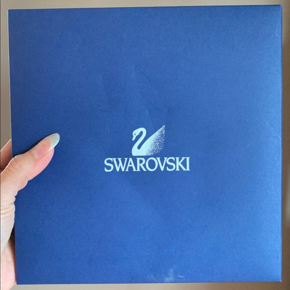 BNIBWT Genuine Swarovski Necklace - Picture 4 of 4